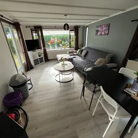 Te Huur In Putten, Honden Harte Welkom, Alleen Voor Recreatie 木屋 皮滕