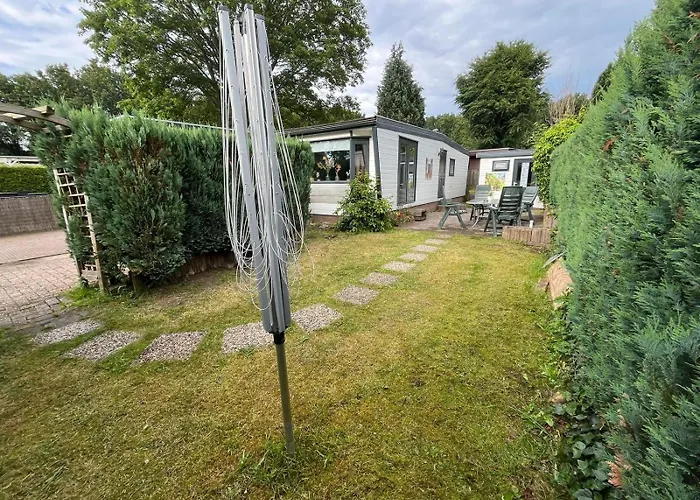 Te Huur In Putten, Honden Harte Welkom, Alleen Voor Recreatie 木屋 皮滕