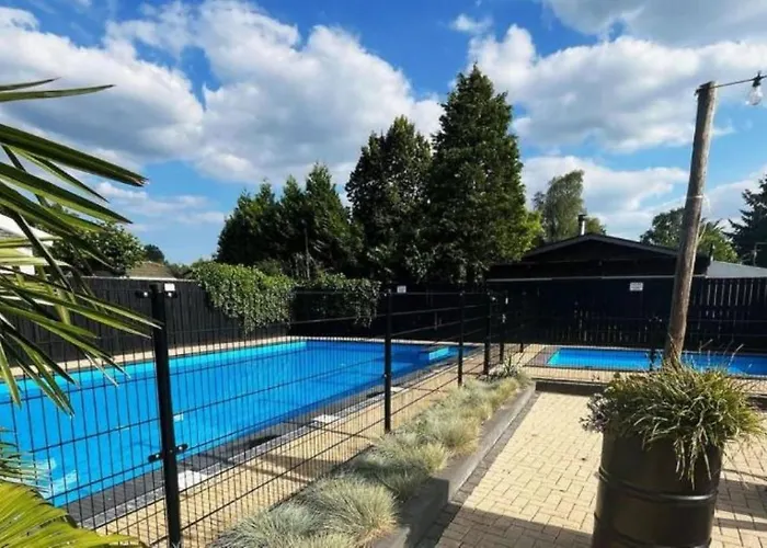 Te Huur In Putten, Honden Harte Welkom, Alleen Voor Recreatie 皮滕